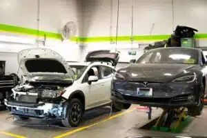 Tesla-LV