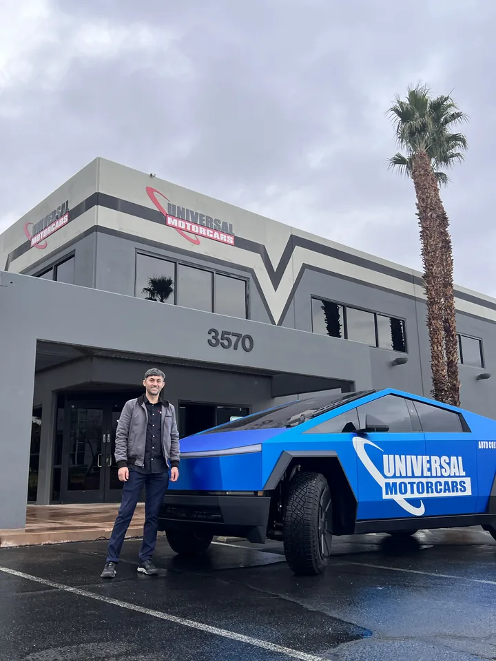 Blue Universal Motorcars Tesla Cybertruck